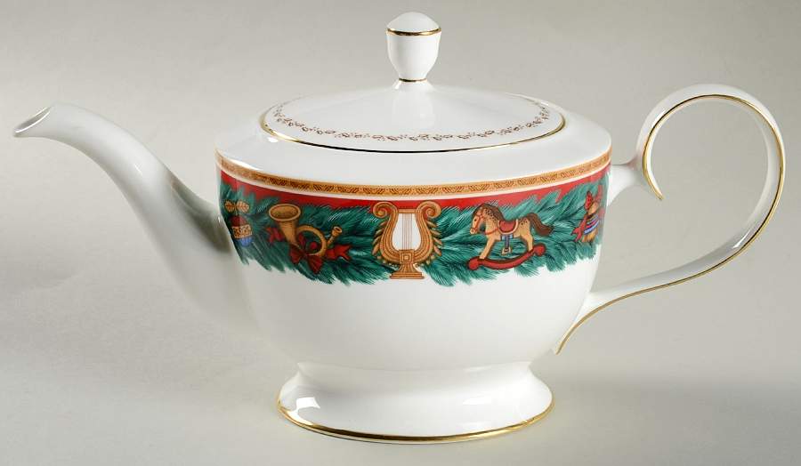 Christmas Tradition Teapot & Lid by Nikko-1
