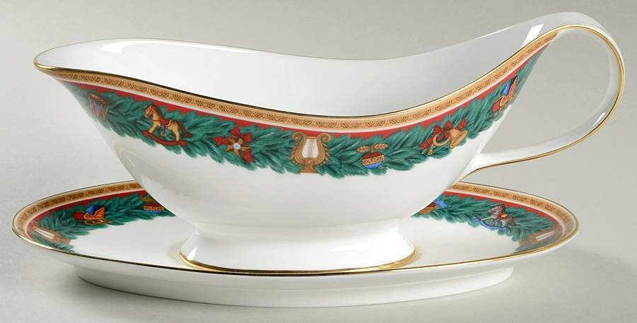 Christmas Tradition Gravy Boat & Underplate by Nikko-1
