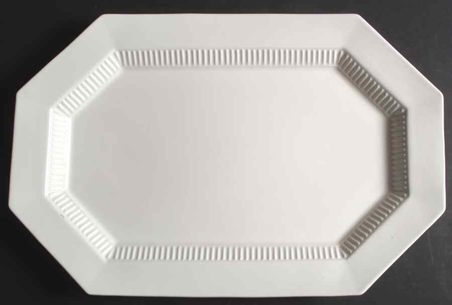 Classic White 20" Oval Serving Platter by Nikko-1