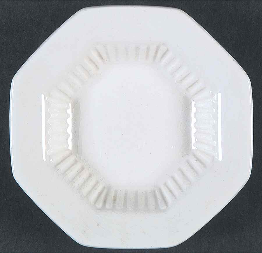Classic White Small Ashtray by Nikko-1