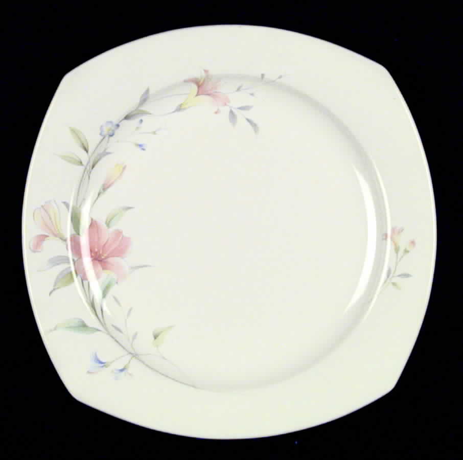 Coral Lily Salad Plate by Nikko-1