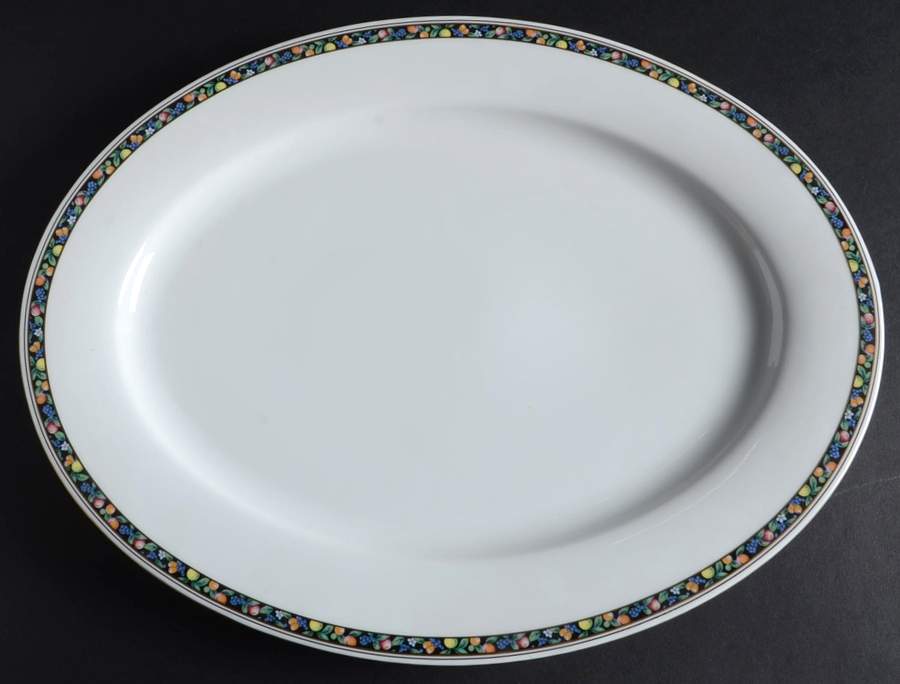 Concerto 14" Oval Serving Platter by Nikko-1
