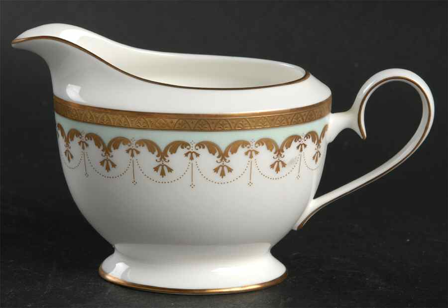 Corinthian Creamer by Nikko-1