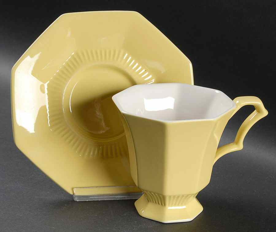 Daffodil Footed Cup & Saucer Set by Nikko-1