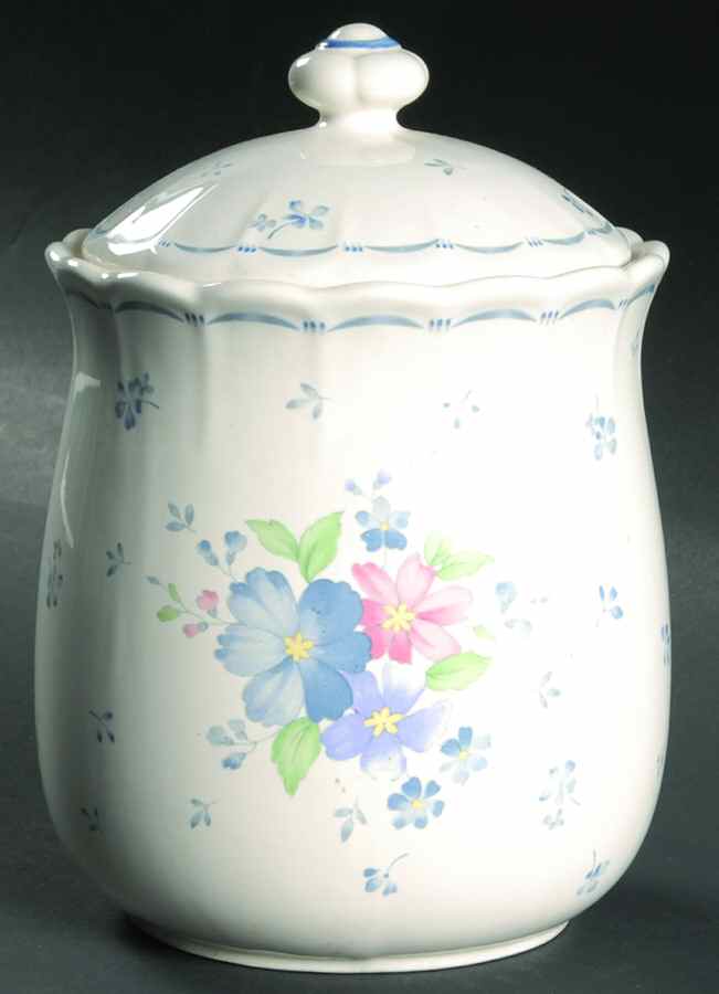 Dauphine Medium Canister & Lid by Nikko-1