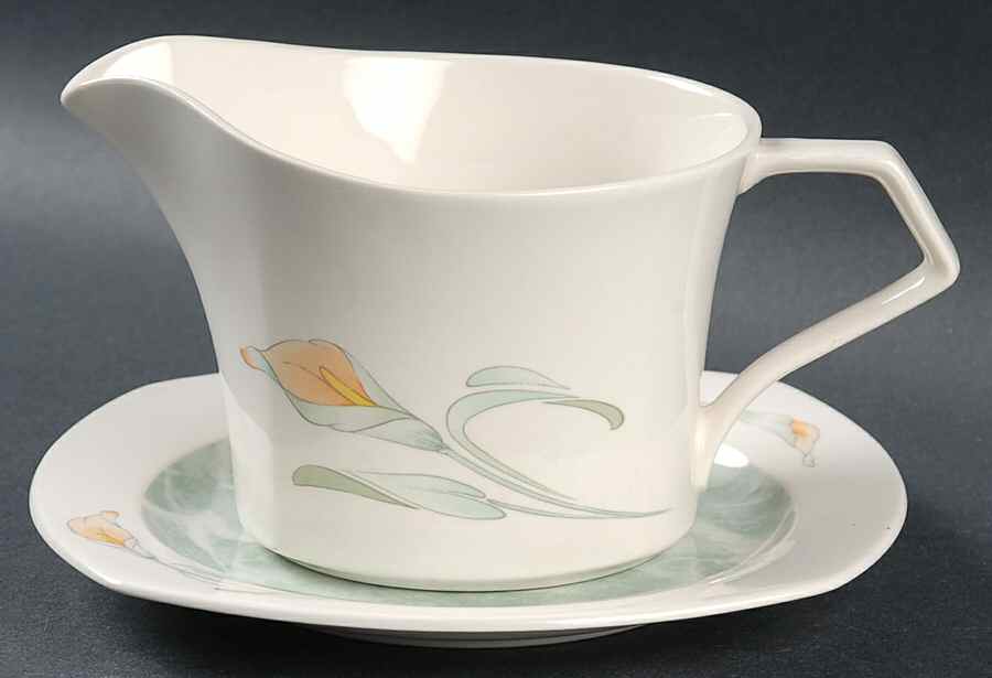 Diana Round Gravy Boat & Bread and Butter Stand by Nikko-1