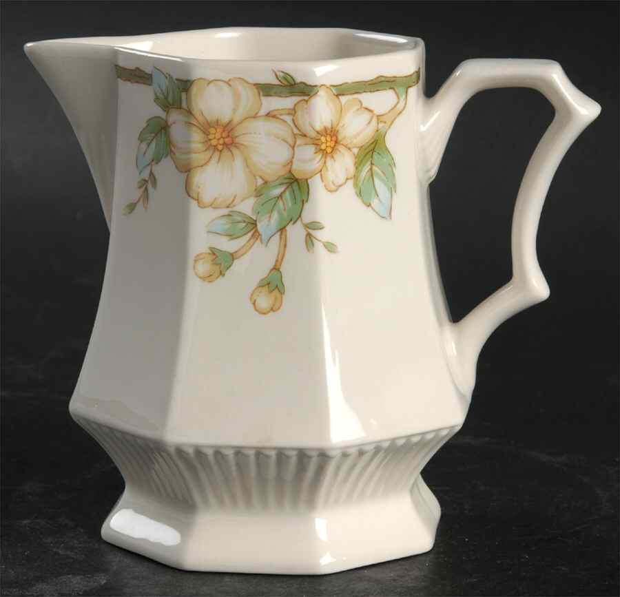 Dogwood Creamer by Nikko-1