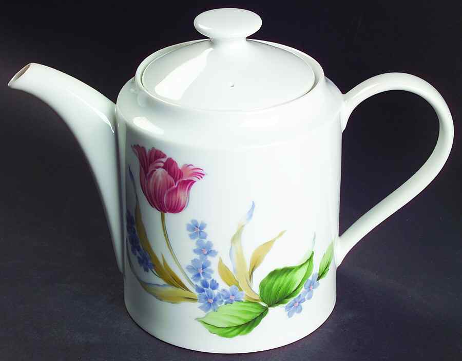 Dutch Treat Tea/Coffee Pot & Lid by Nikko-1
