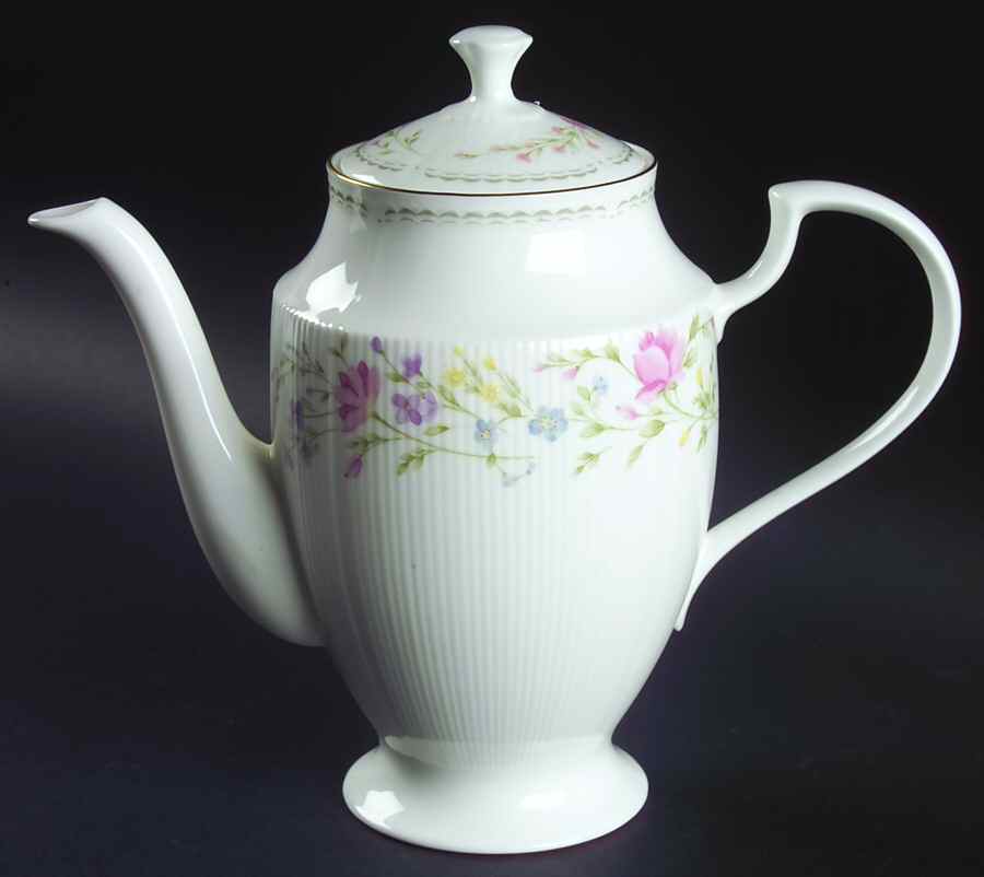 Elfin Coffee Pot & Lid by Nikko-1