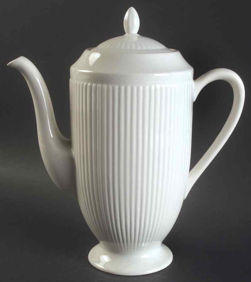 Elite Coffee Pot & Lid by Nikko-1