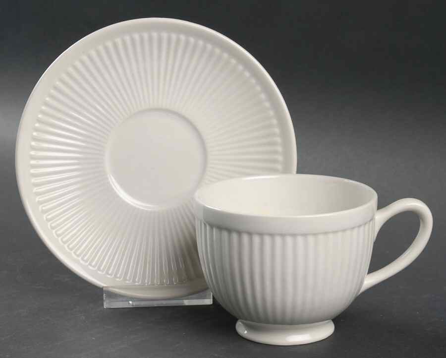 Elite Footed Cup & Saucer Set by Nikko-1