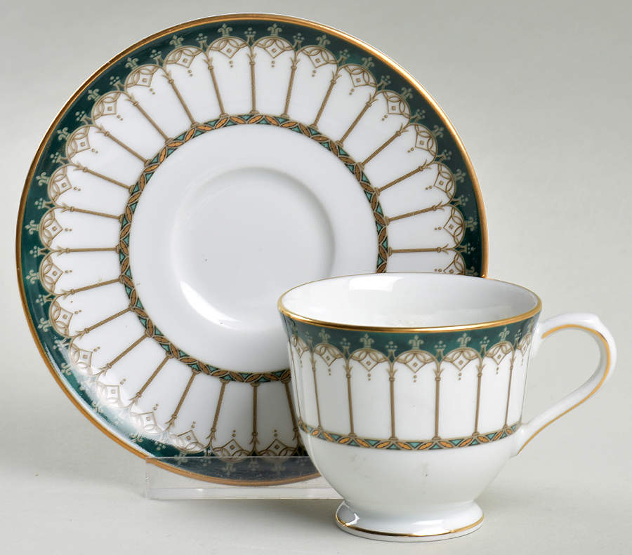 Emeraude Footed Demitasse Cup & Saucer Set by Nikko-1