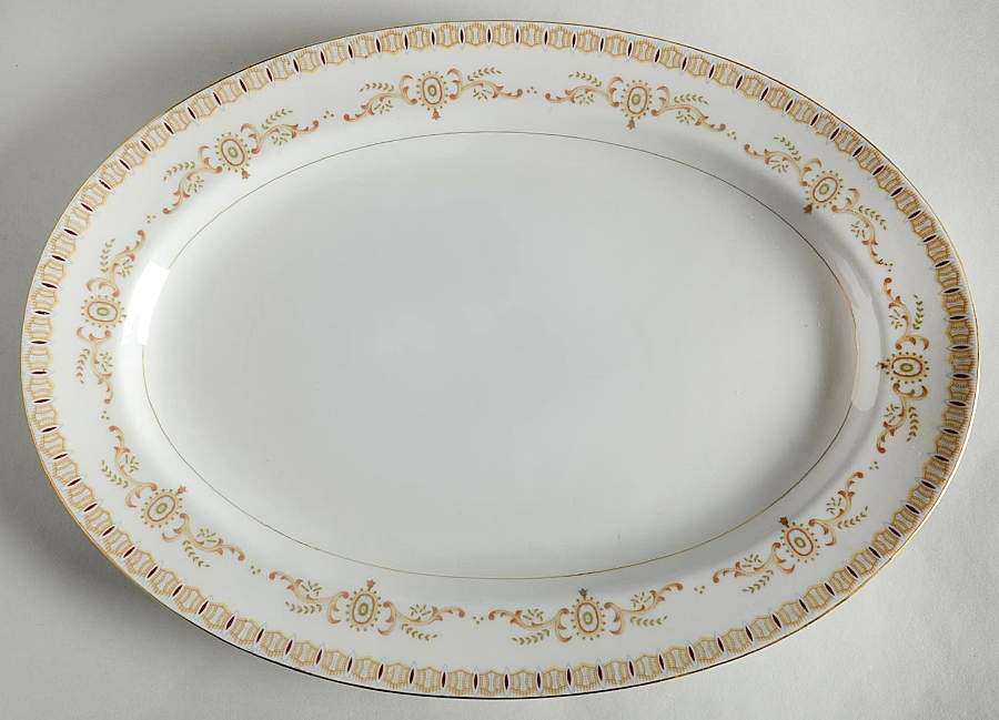 Empire 14" Oval Serving Platter by Nikko-1