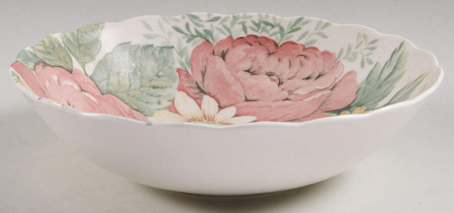 English Garden 9" Round Vegetable Bowl by Nikko-1