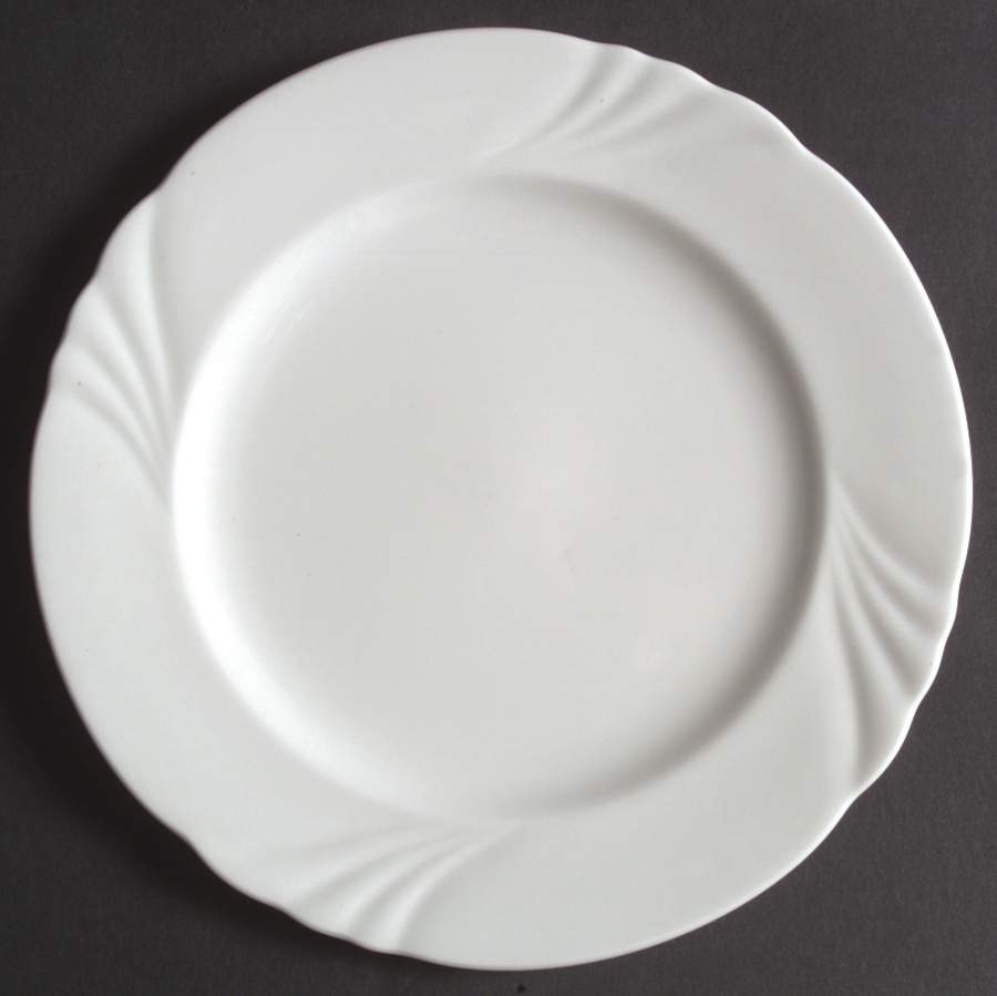Estate White Dinner Plate by Nikko-1