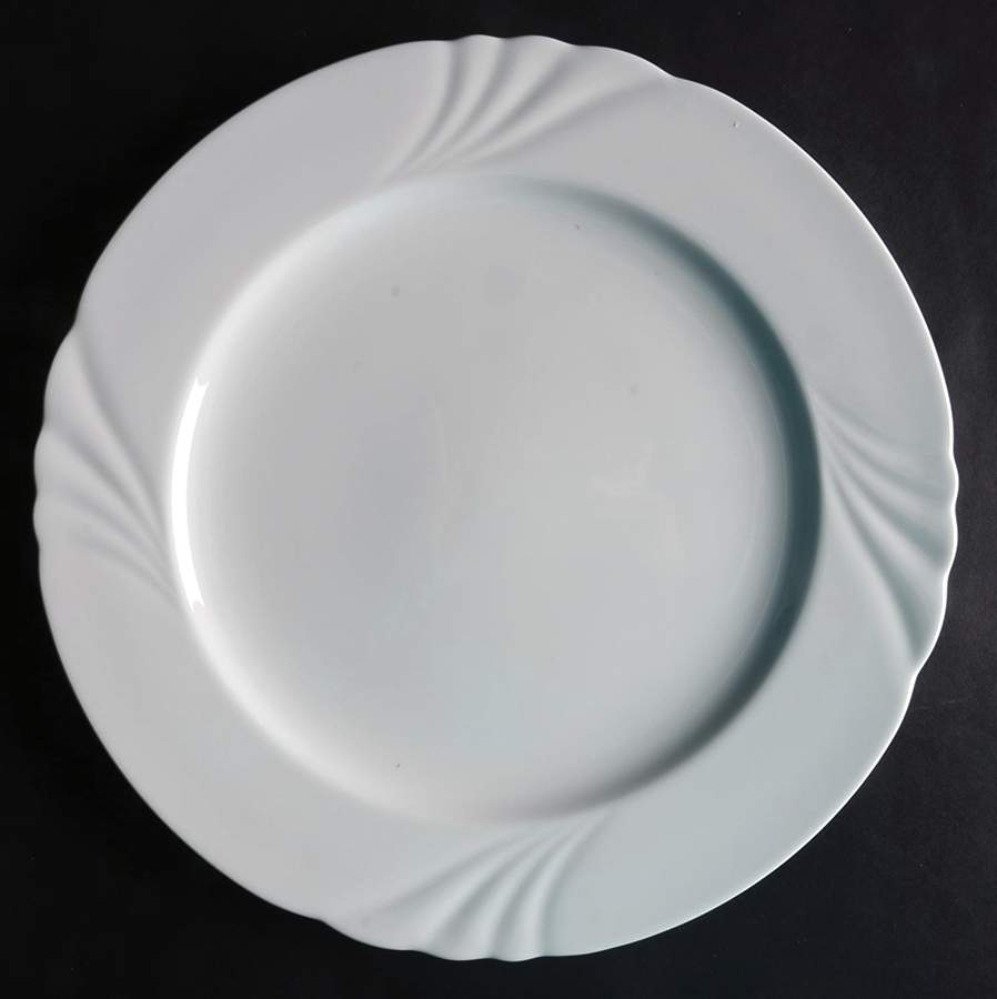 Estate White 12" Chop Plate (Round Platter) by Nikko-1