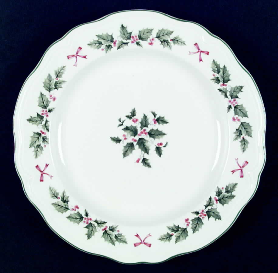 Festive Holly Dinner Plate by Nikko-1