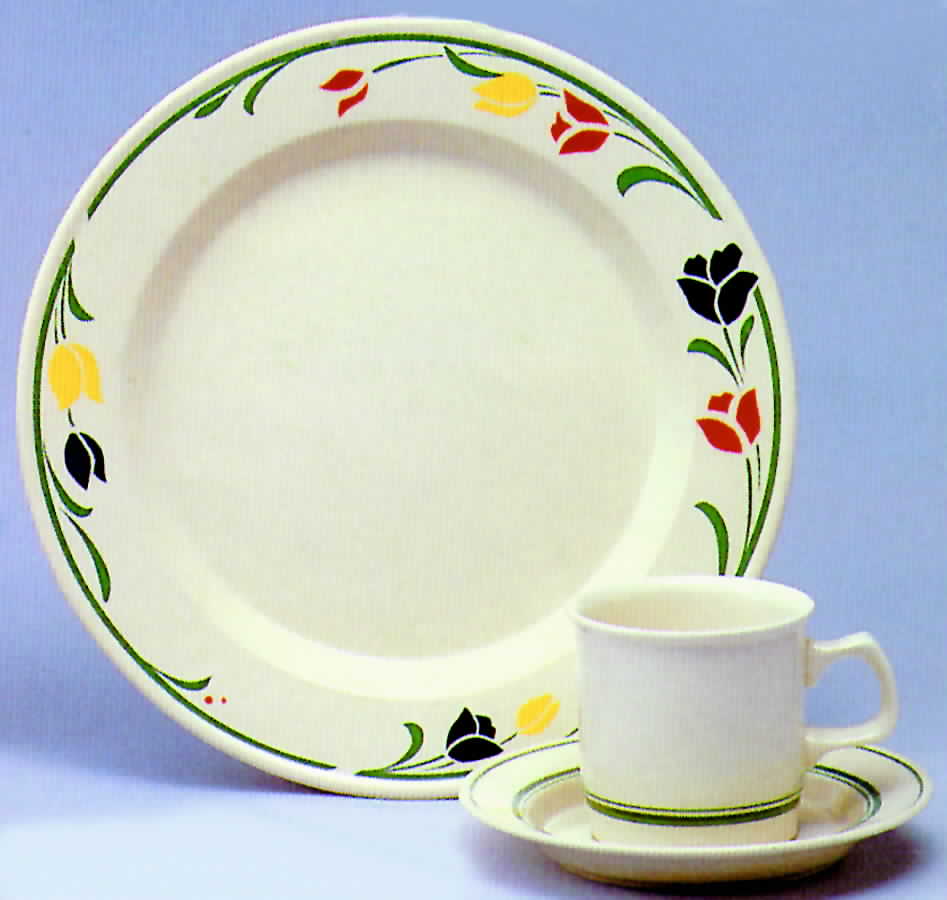 Flowering Dinner Plate by Nikko-1