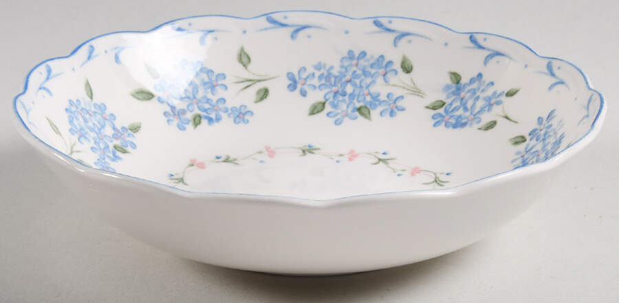 French Twist Soup/Cereal Bowl by Nikko-1