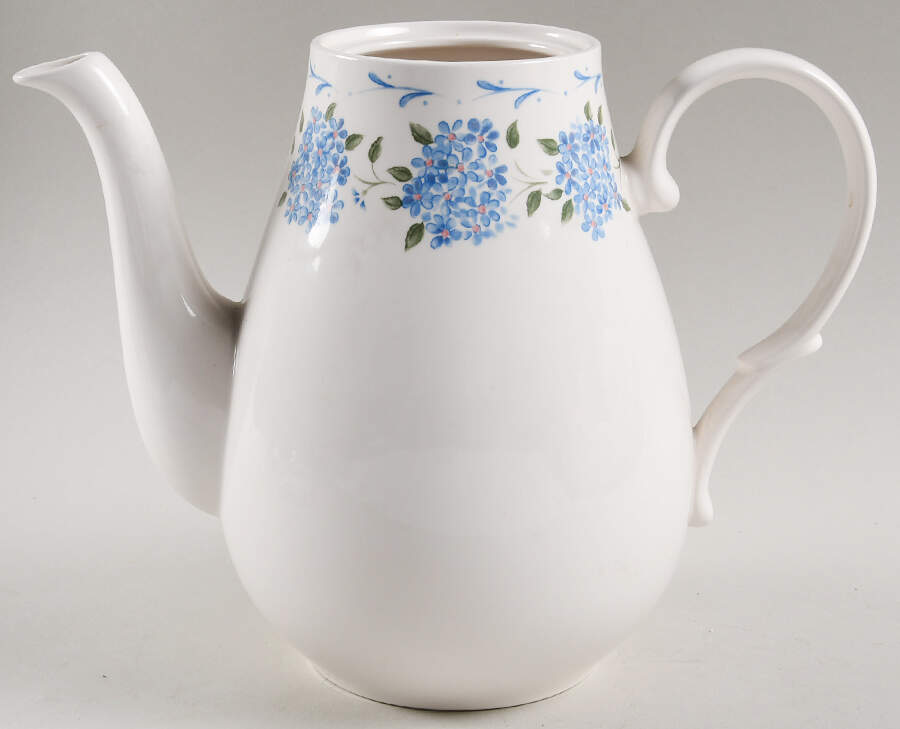 French Twist Coffee Pot No Lid by Nikko-1