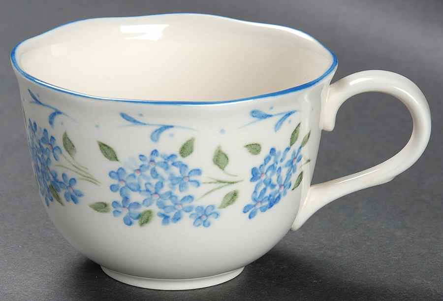 French Twist Flat Cup by Nikko-1