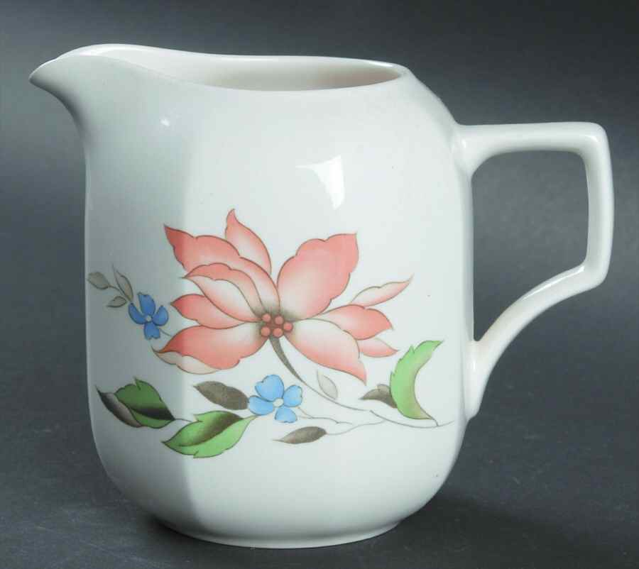 Garden Glory Creamer by Nikko-1