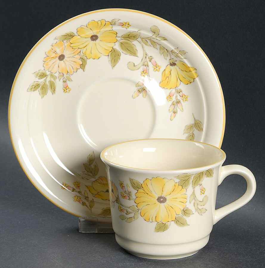 Golden Wreath Flat Cup & Saucer Set by Nikko-1