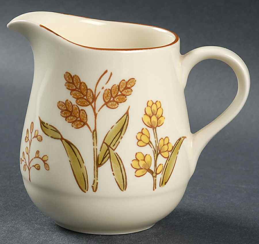 Greenwood Creamer by Nikko-1