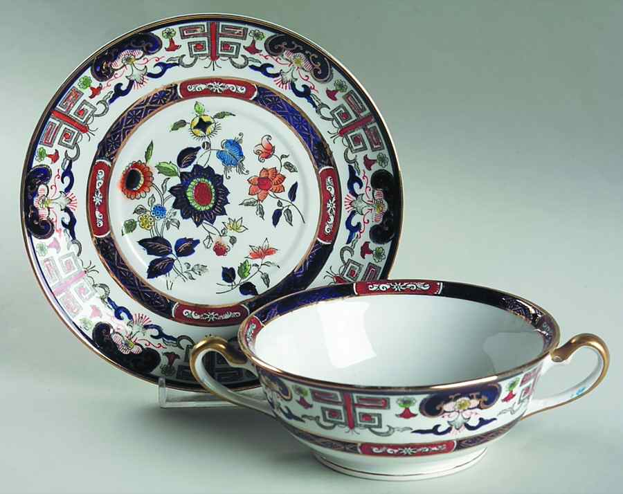 H491 Footed Cream Soup Bowl & Saucer Set by Nikko-1