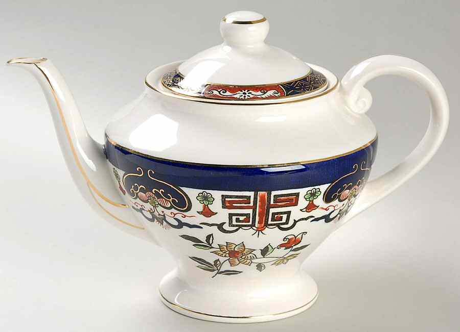 H491 Teapot & Lid by Nikko-1
