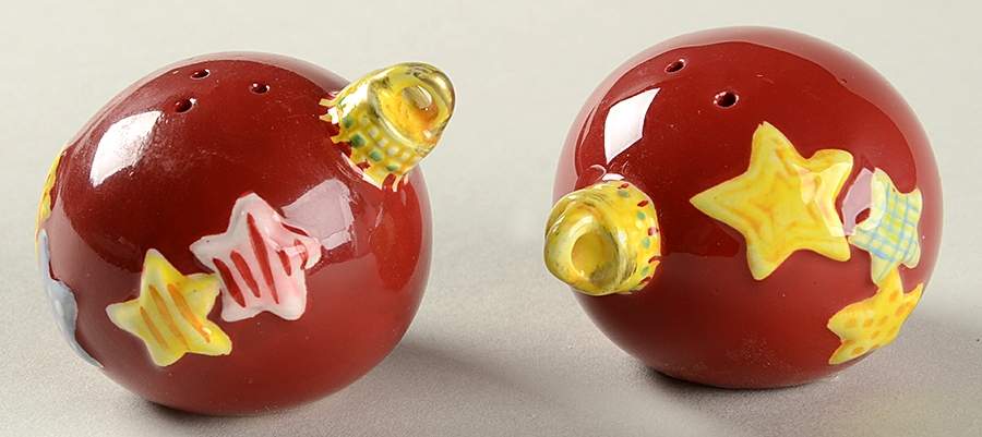 Happy Holidays Figural Salt and Pepper by Nikko-1