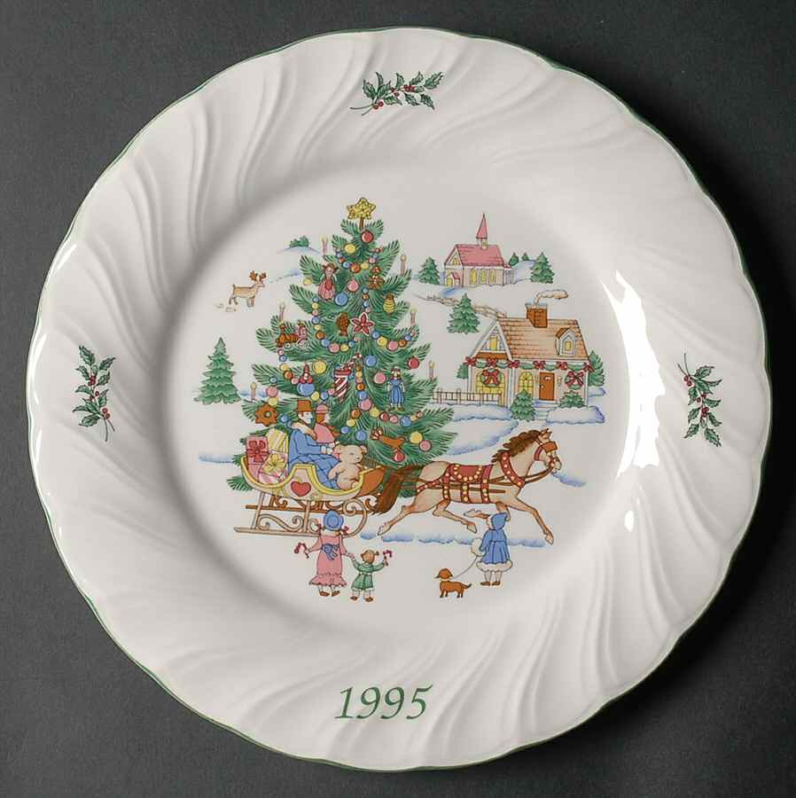 Happy Holidays 1995 Collector Plate by Nikko-1