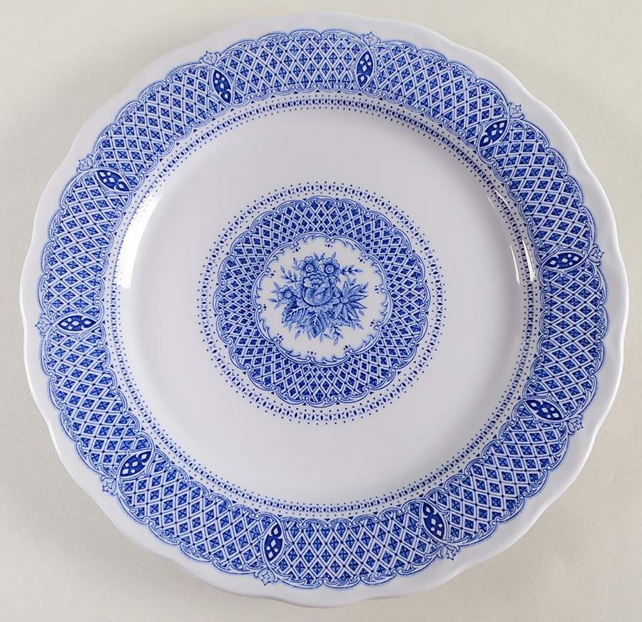 Heavenly Blue Dinner Plate by Nikko-1