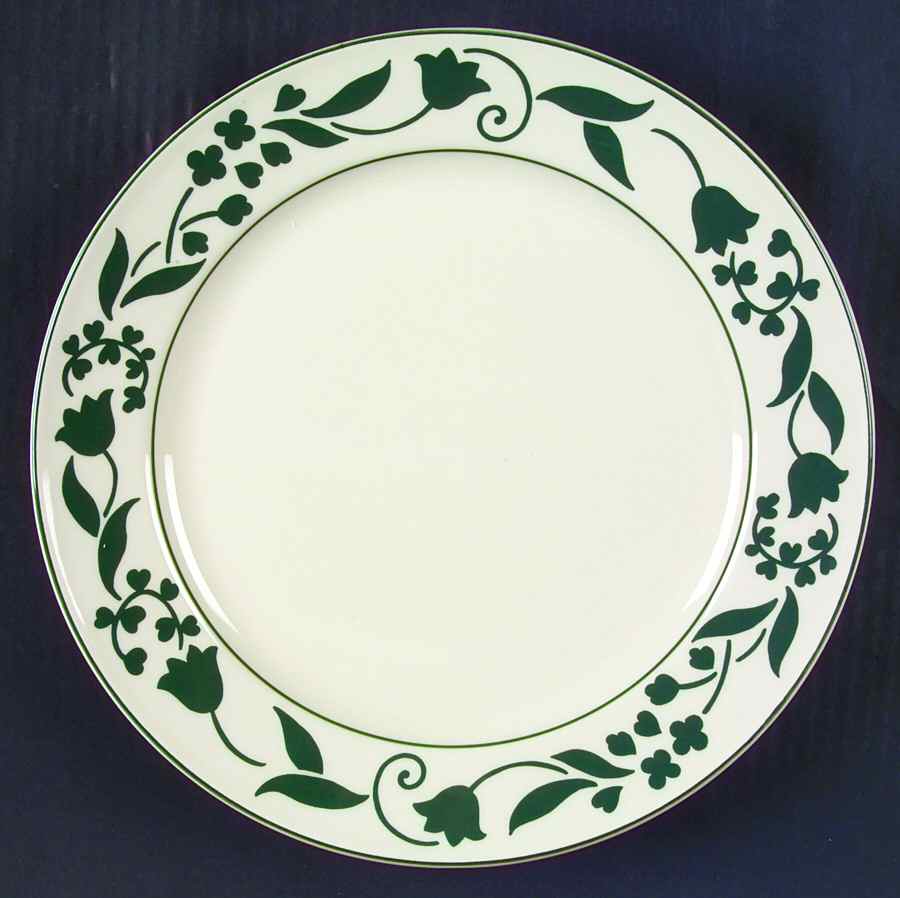 Laurel Wreath Dinner Plate by Nikko-1