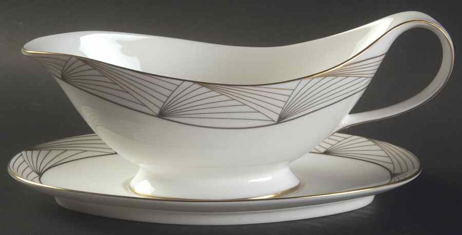 L'Etoile Gravy Boat & Underplate by Nikko-1