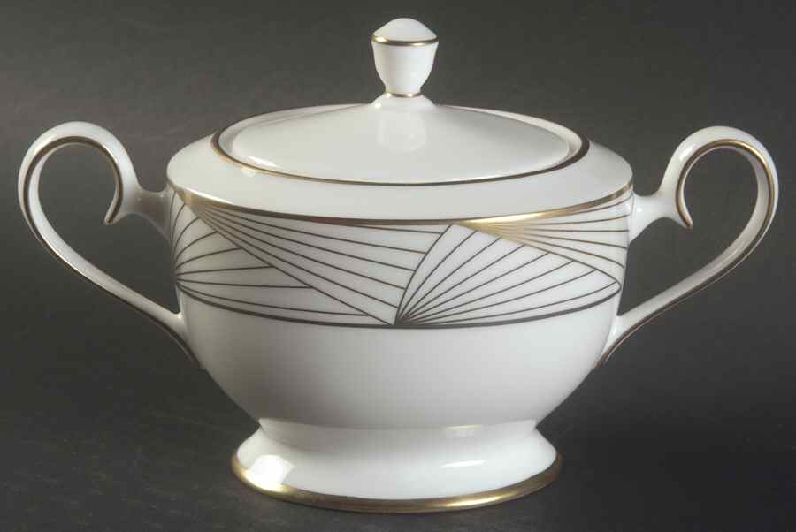 L'Etoile Sugar Bowl & Lid by Nikko-1