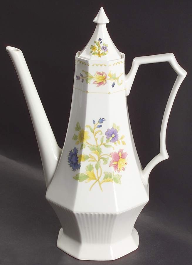 Magenta Coffee Pot & Lid by Nikko-1