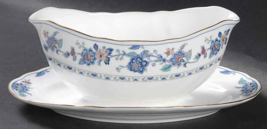 Mandarin Gravy Boat with Attached Underplate by Nikko-1