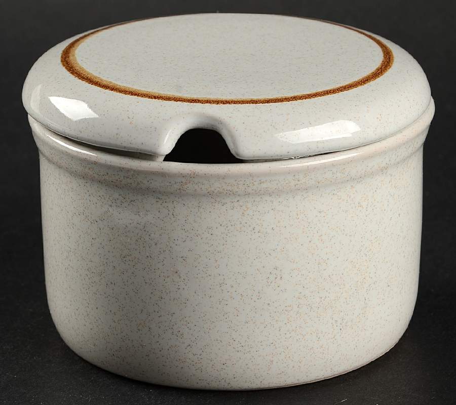 Mayflowers Sugar Bowl & Lid by Nikko-1