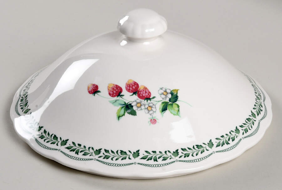 Medley Lid for 2.75 Quart Round Casserole by Nikko-1