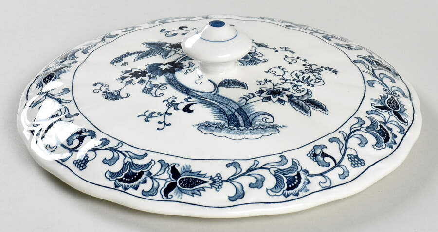 Ming Tree Blue (Double Phoenix Backstamp) Lid for Round Vegetable by Nikko-1