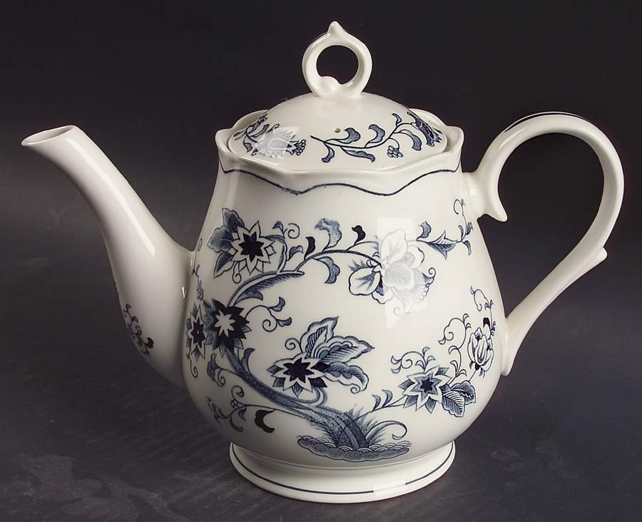 Ming Tree Blue (Double Phoenix Backstamp) Teapot & Lid by Nikko-1
