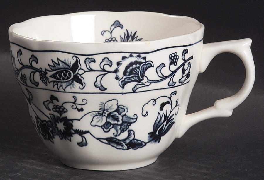 Ming Tree Blue (Double Phoenix Backstamp) Flat Cup by Nikko-1