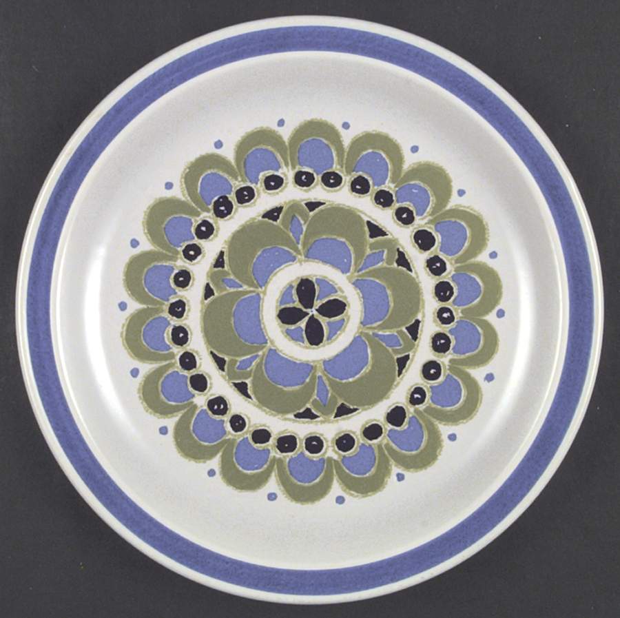 Mosaic Dinner Plate by Nikko-1