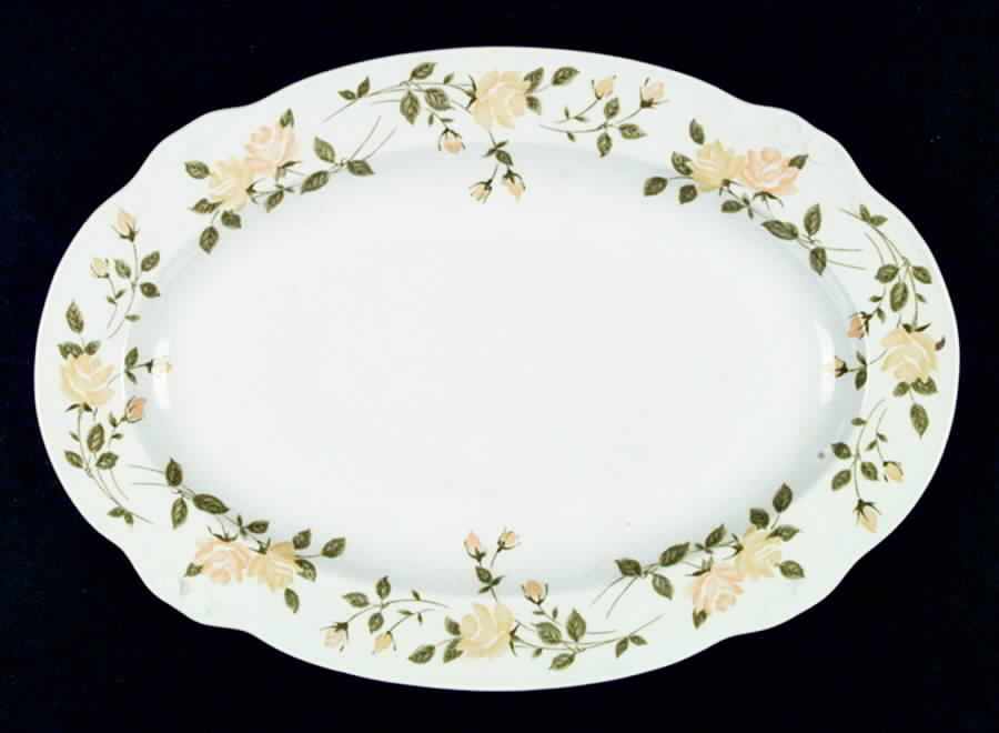NIK40 13" Oval Serving Platter by Nikko-1