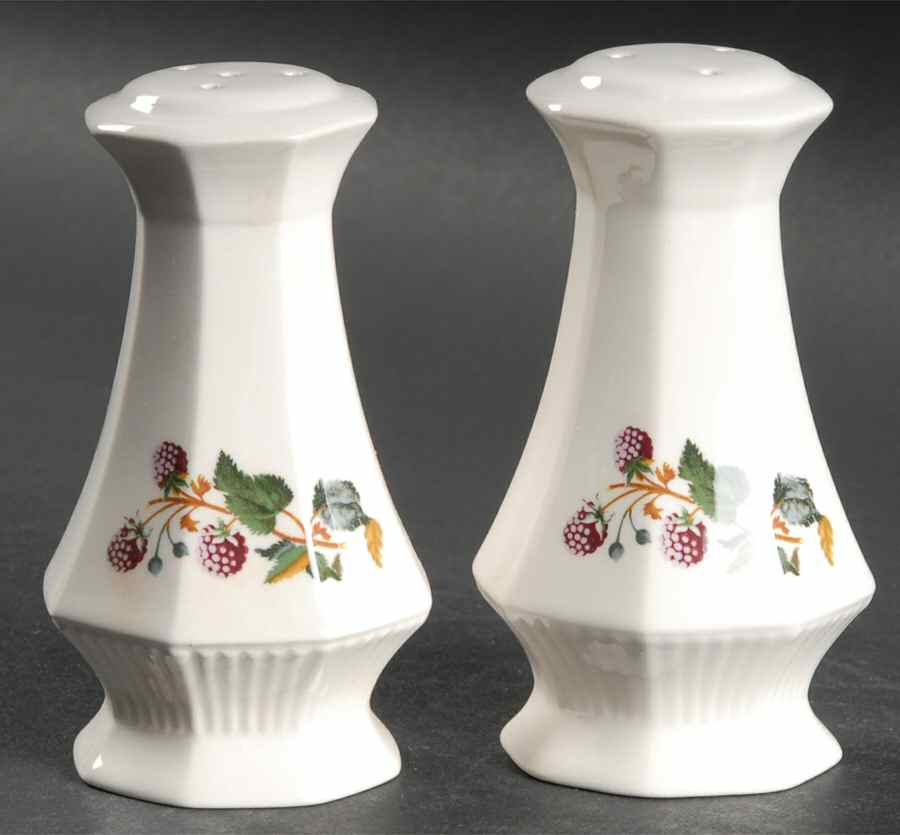 Orchard Salt & Pepper Set by Nikko-1
