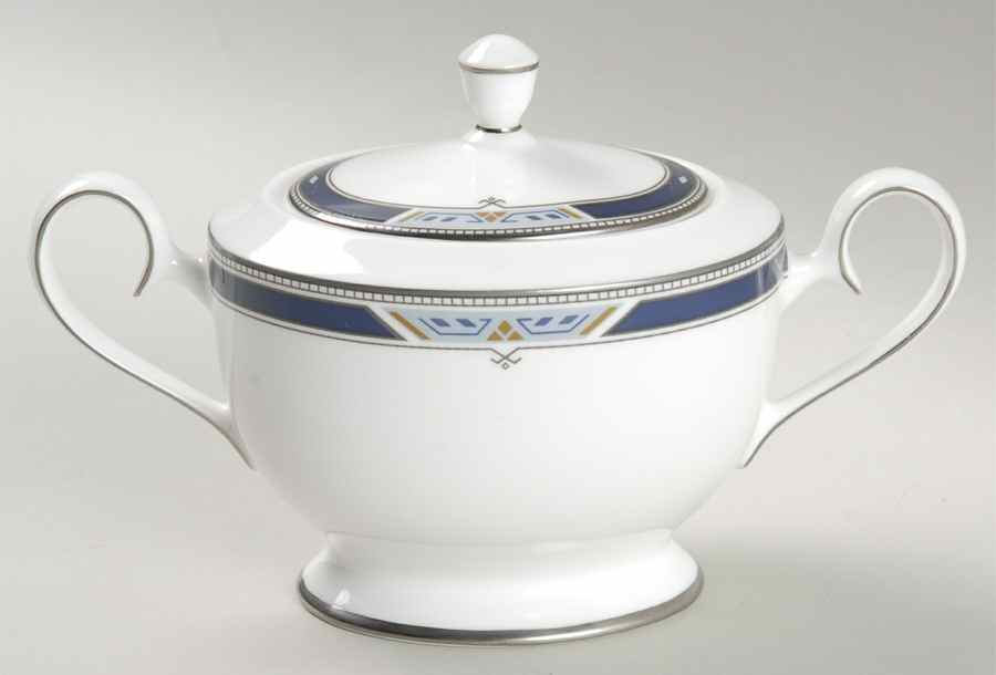 Paramount (Bone) Sugar Bowl & Lid by Nikko-1