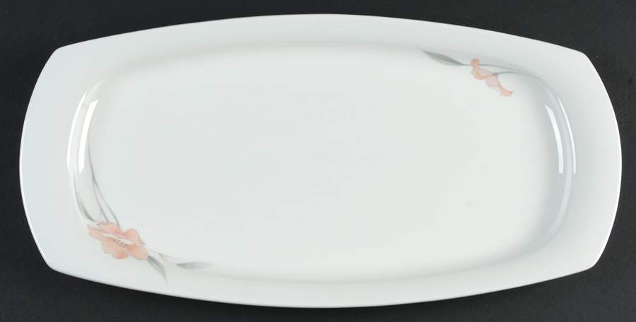 Peachglow Large Sandwich Tray by Nikko-1