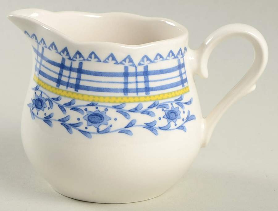 Pleasantdale Creamer by Nikko-1