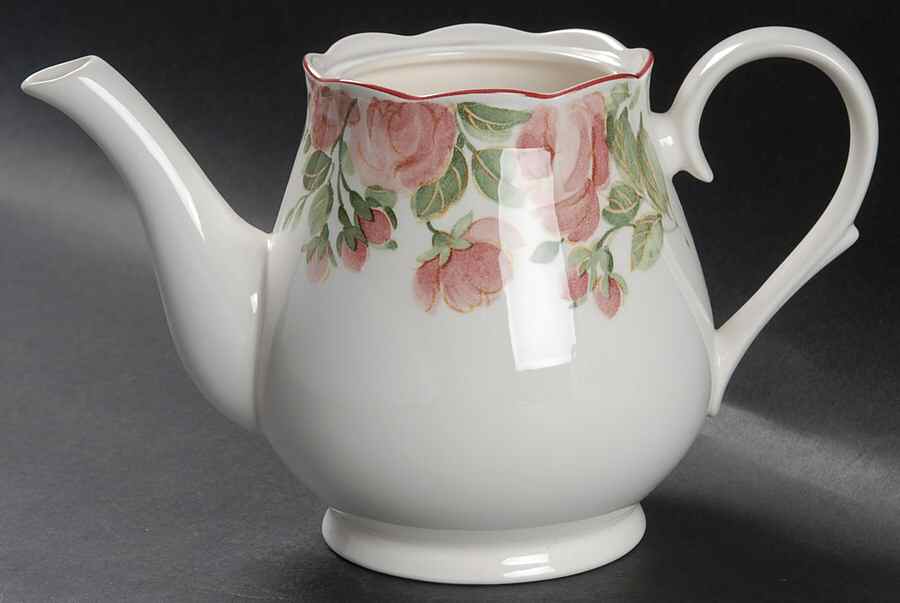 Precious Teapot No Lid by Nikko-1